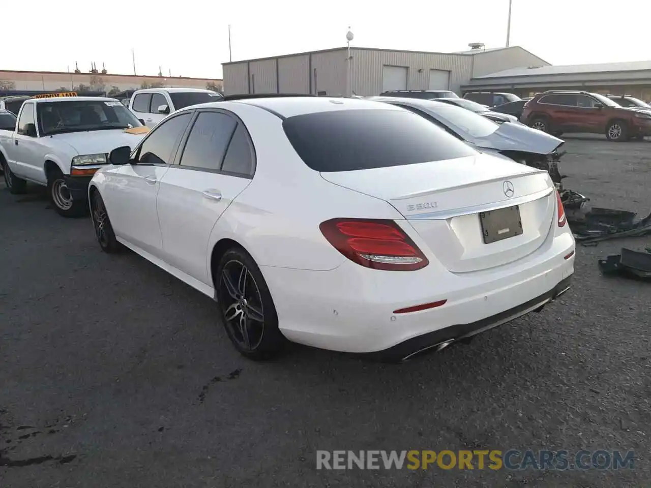 3 Photograph of a damaged car WDDZF4JB6KA621761 MERCEDES-BENZ E-CLASS 2019