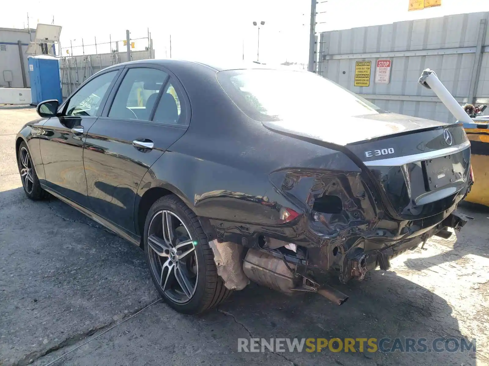 3 Photograph of a damaged car WDDZF4JB6KA627706 MERCEDES-BENZ E-CLASS 2019