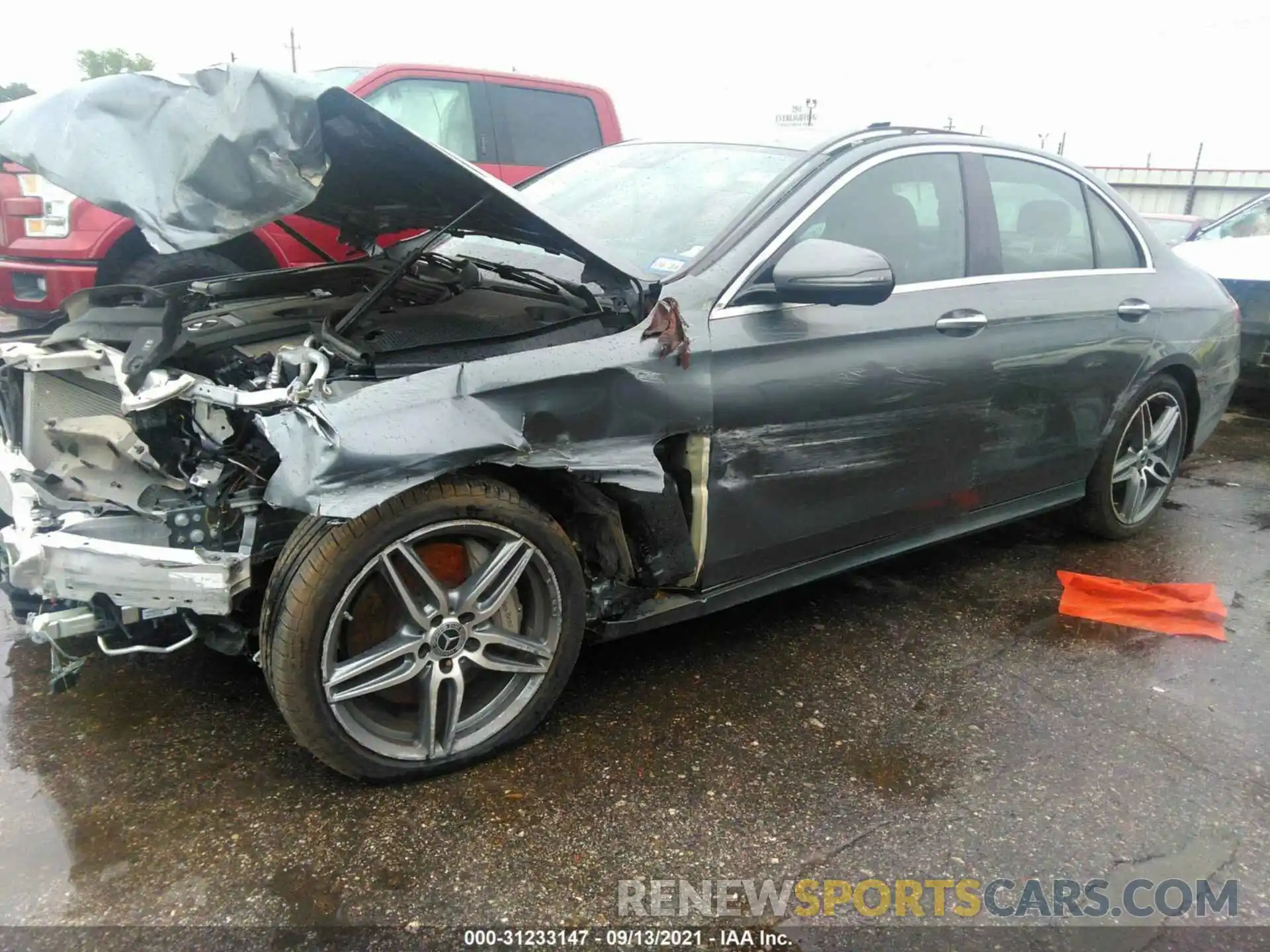 2 Photograph of a damaged car WDDZF4JB6KA664416 MERCEDES-BENZ E-CLASS 2019