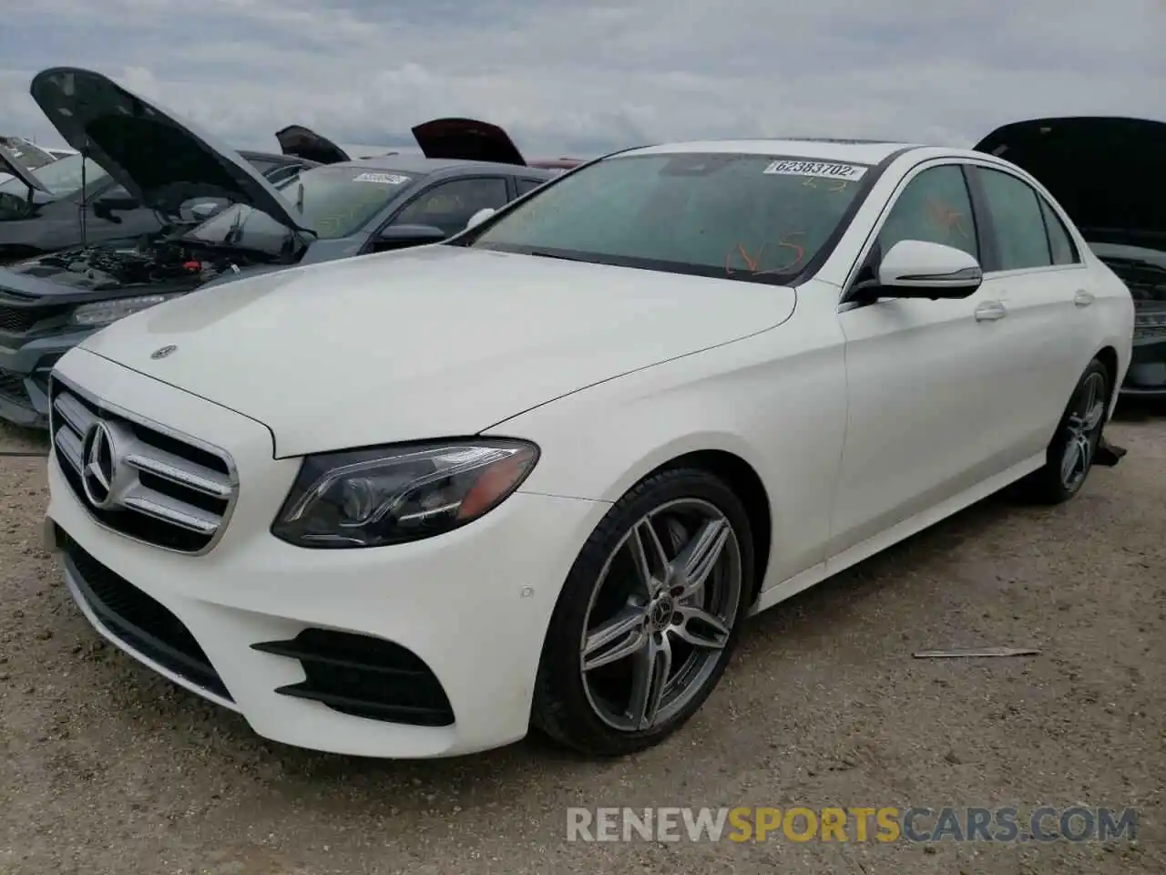 2 Photograph of a damaged car WDDZF4JB6KA669602 MERCEDES-BENZ E-CLASS 2019