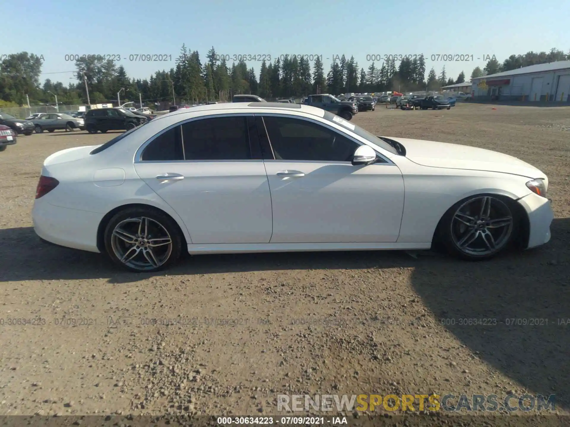 6 Photograph of a damaged car WDDZF4JB7KA518946 MERCEDES-BENZ E-CLASS 2019