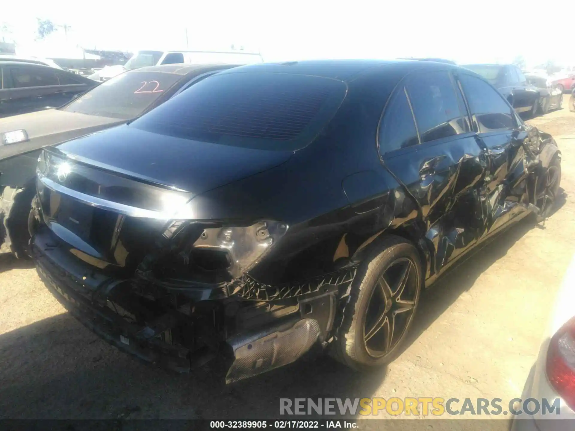 4 Photograph of a damaged car WDDZF4JB7KA567385 MERCEDES-BENZ E-CLASS 2019