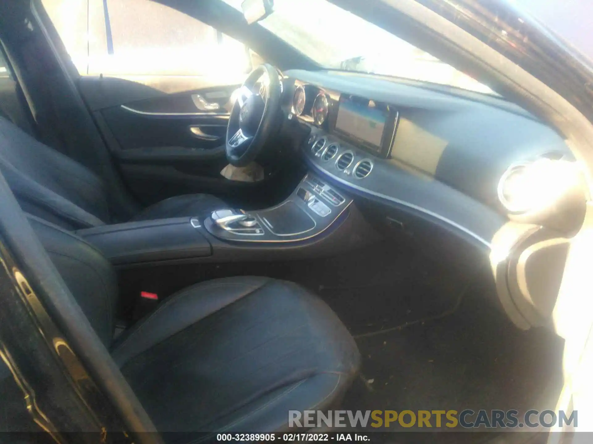 5 Photograph of a damaged car WDDZF4JB7KA567385 MERCEDES-BENZ E-CLASS 2019