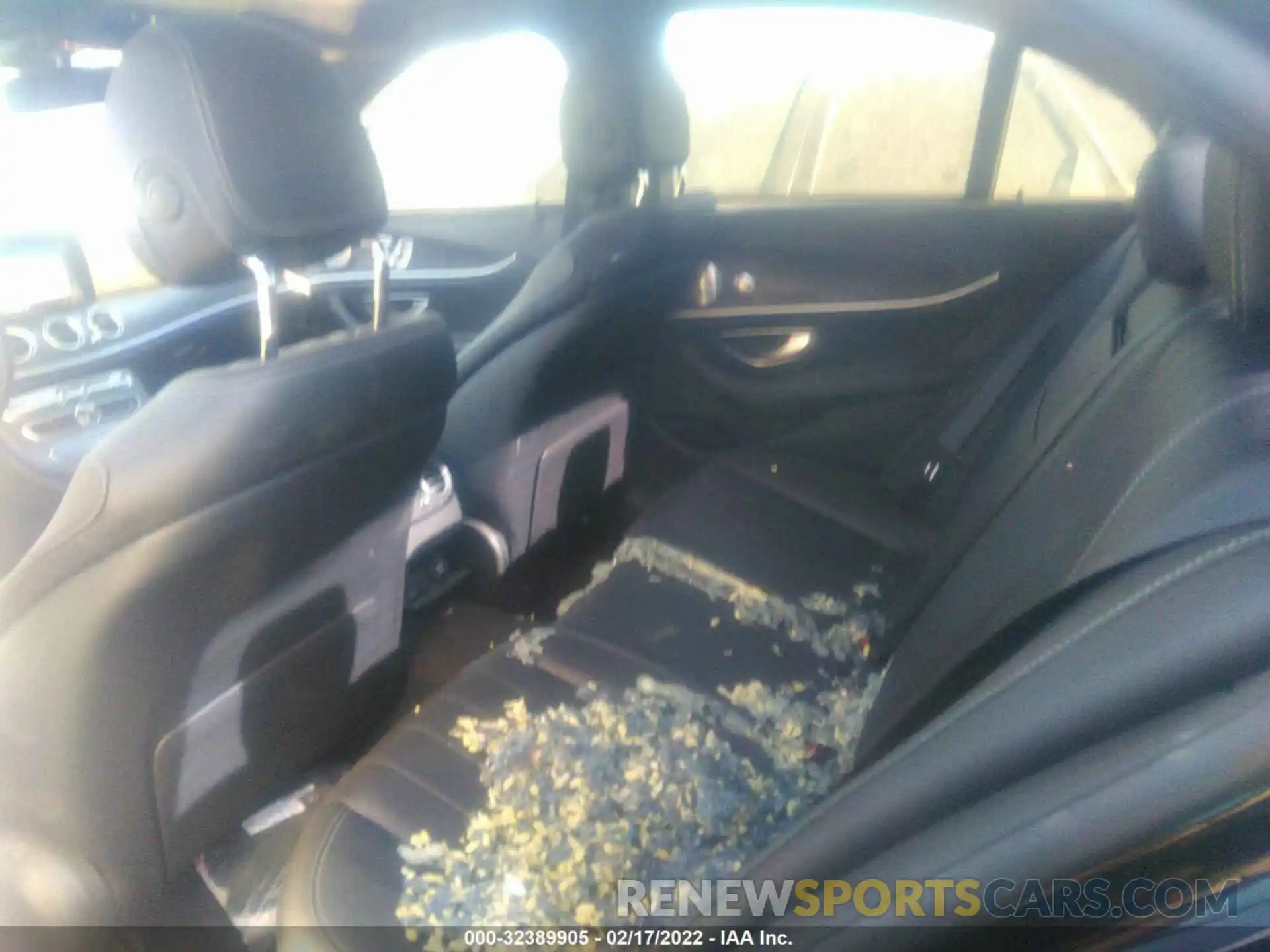 8 Photograph of a damaged car WDDZF4JB7KA567385 MERCEDES-BENZ E-CLASS 2019