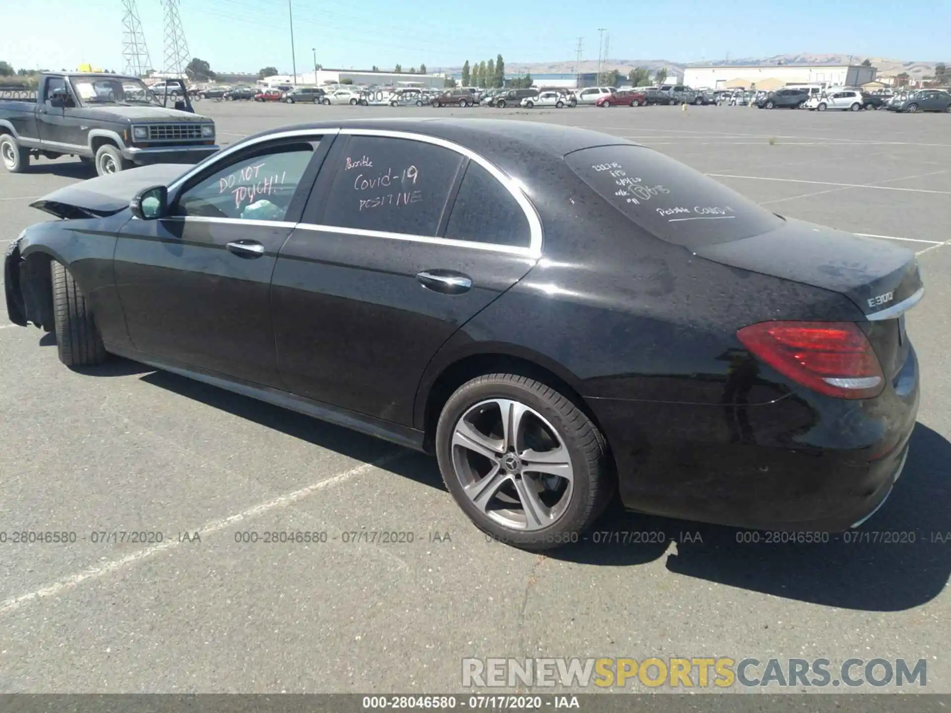 3 Photograph of a damaged car WDDZF4JB7KA576622 MERCEDES-BENZ E-CLASS 2019