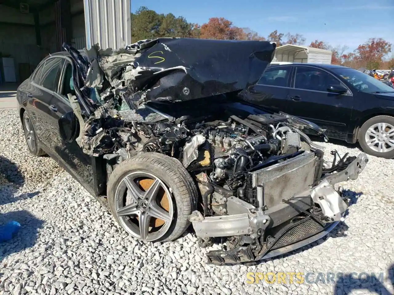 1 Photograph of a damaged car WDDZF4JB7KA580671 MERCEDES-BENZ E-CLASS 2019