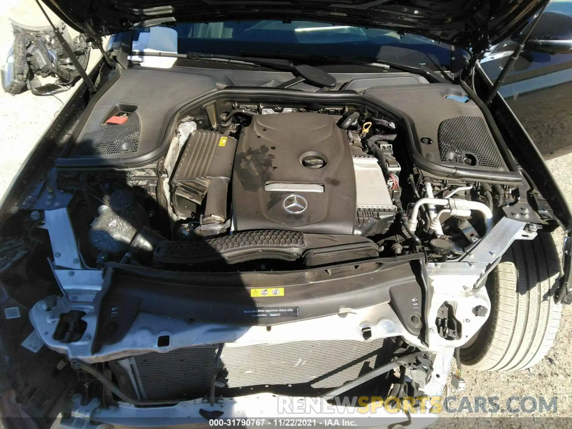 10 Photograph of a damaged car WDDZF4JB7KA620988 MERCEDES-BENZ E-CLASS 2019