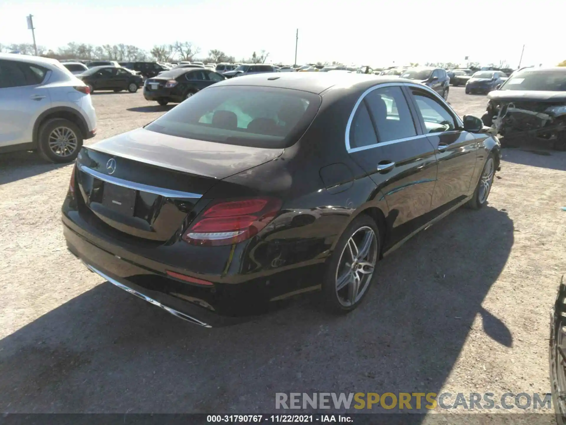 4 Photograph of a damaged car WDDZF4JB7KA620988 MERCEDES-BENZ E-CLASS 2019