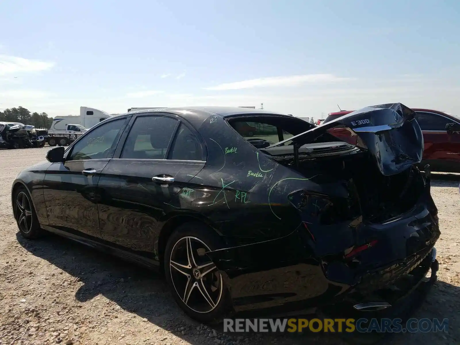 3 Photograph of a damaged car WDDZF4JB7KA625351 MERCEDES-BENZ E CLASS 2019