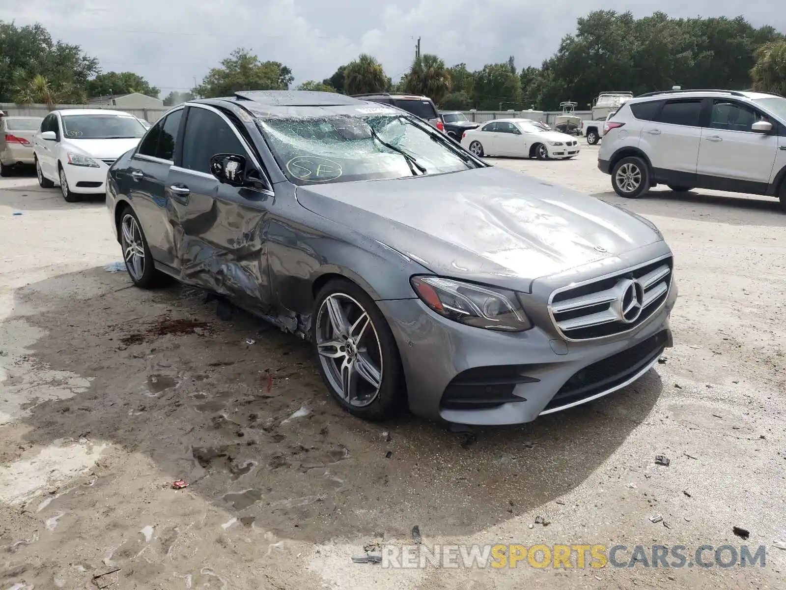 1 Photograph of a damaged car WDDZF4JB7KA635944 MERCEDES-BENZ E-CLASS 2019