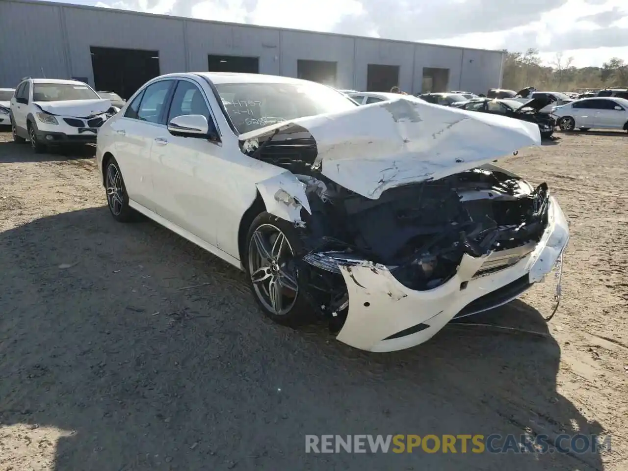 1 Photograph of a damaged car WDDZF4JB7KA670628 MERCEDES-BENZ E-CLASS 2019