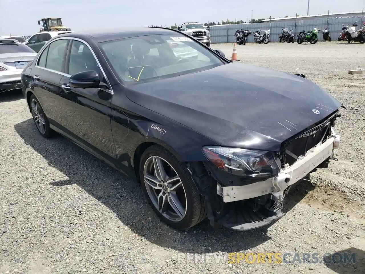 1 Photograph of a damaged car WDDZF4JB8KA506773 MERCEDES-BENZ E-CLASS 2019