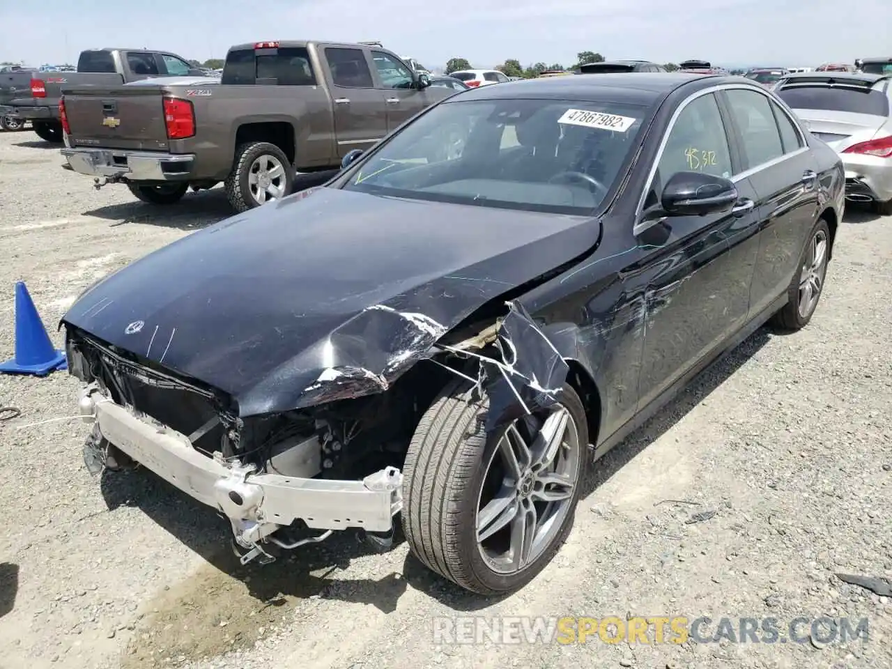 2 Photograph of a damaged car WDDZF4JB8KA506773 MERCEDES-BENZ E-CLASS 2019