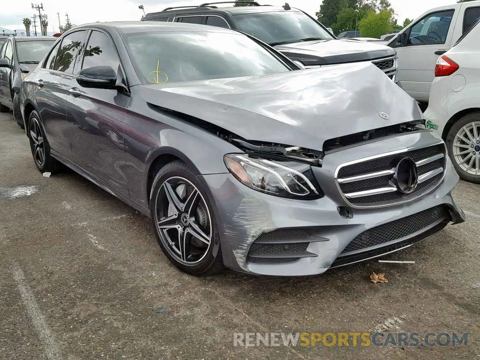 1 Photograph of a damaged car WDDZF4JB8KA516865 MERCEDES-BENZ E CLASS 2019