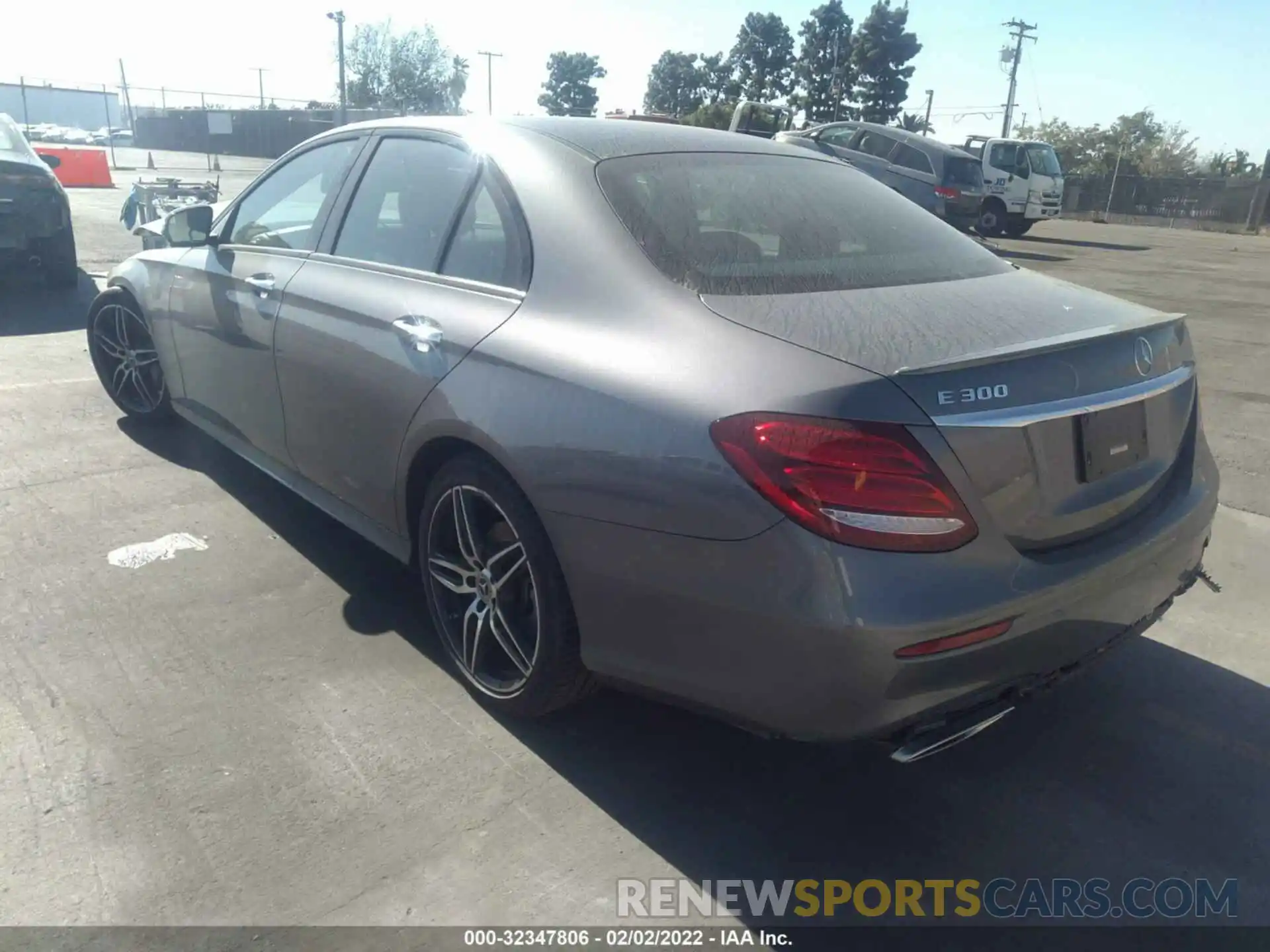 3 Photograph of a damaged car WDDZF4JB8KA542561 MERCEDES-BENZ E-CLASS 2019