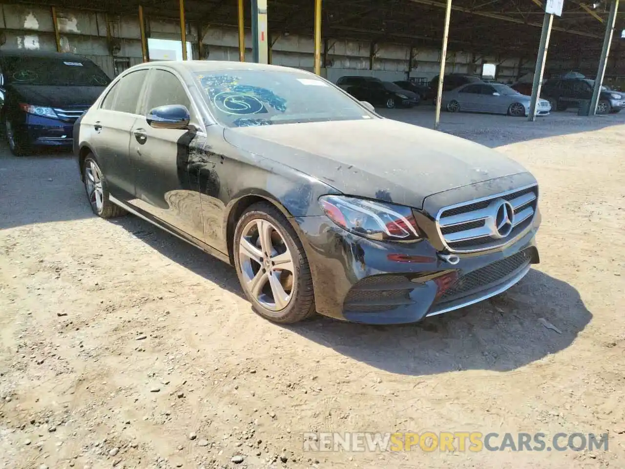 1 Фотография поврежденного автомобиля WDDZF4JB8KA573714 MERCEDES-BENZ E-CLASS 2019