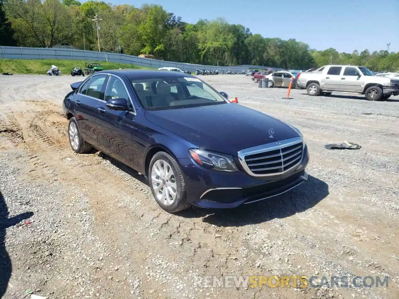 1 Photograph of a damaged car WDDZF4JB8KA588956 MERCEDES-BENZ E-CLASS 2019