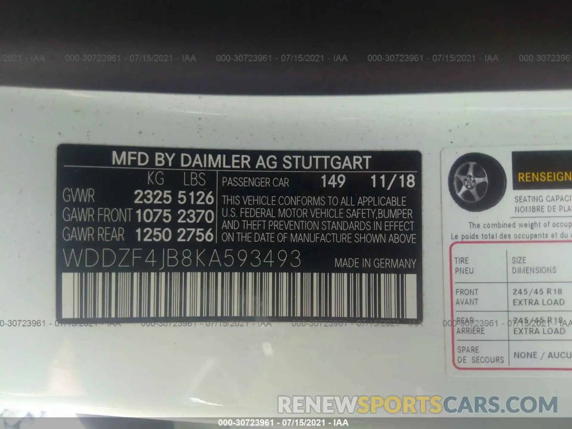 9 Photograph of a damaged car WDDZF4JB8KA593493 MERCEDES-BENZ E-CLASS 2019