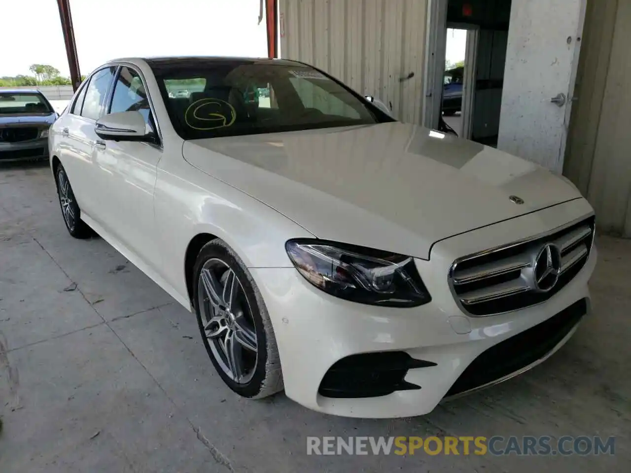 1 Photograph of a damaged car WDDZF4JB8KA627688 MERCEDES-BENZ E-CLASS 2019