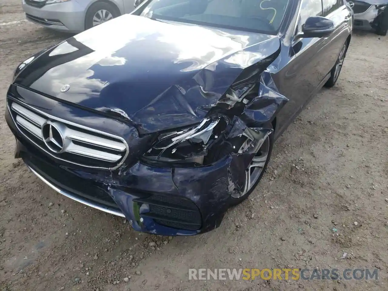 9 Photograph of a damaged car WDDZF4JB8KA627772 MERCEDES-BENZ E-CLASS 2019