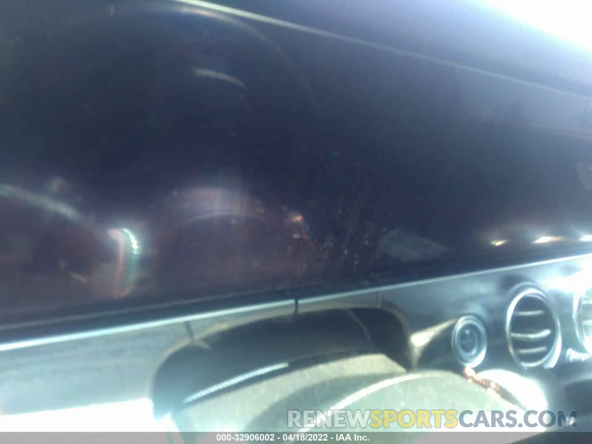 6 Photograph of a damaged car WDDZF4JB8KA631630 MERCEDES-BENZ E-CLASS 2019