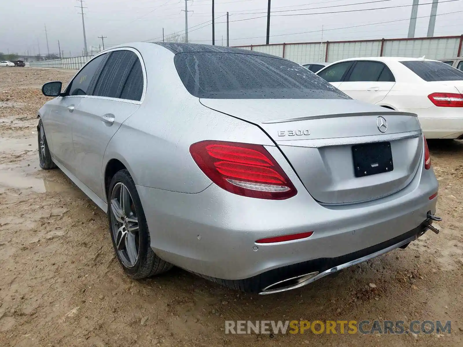 3 Photograph of a damaged car WDDZF4JB9KA497386 MERCEDES-BENZ E CLASS 2019