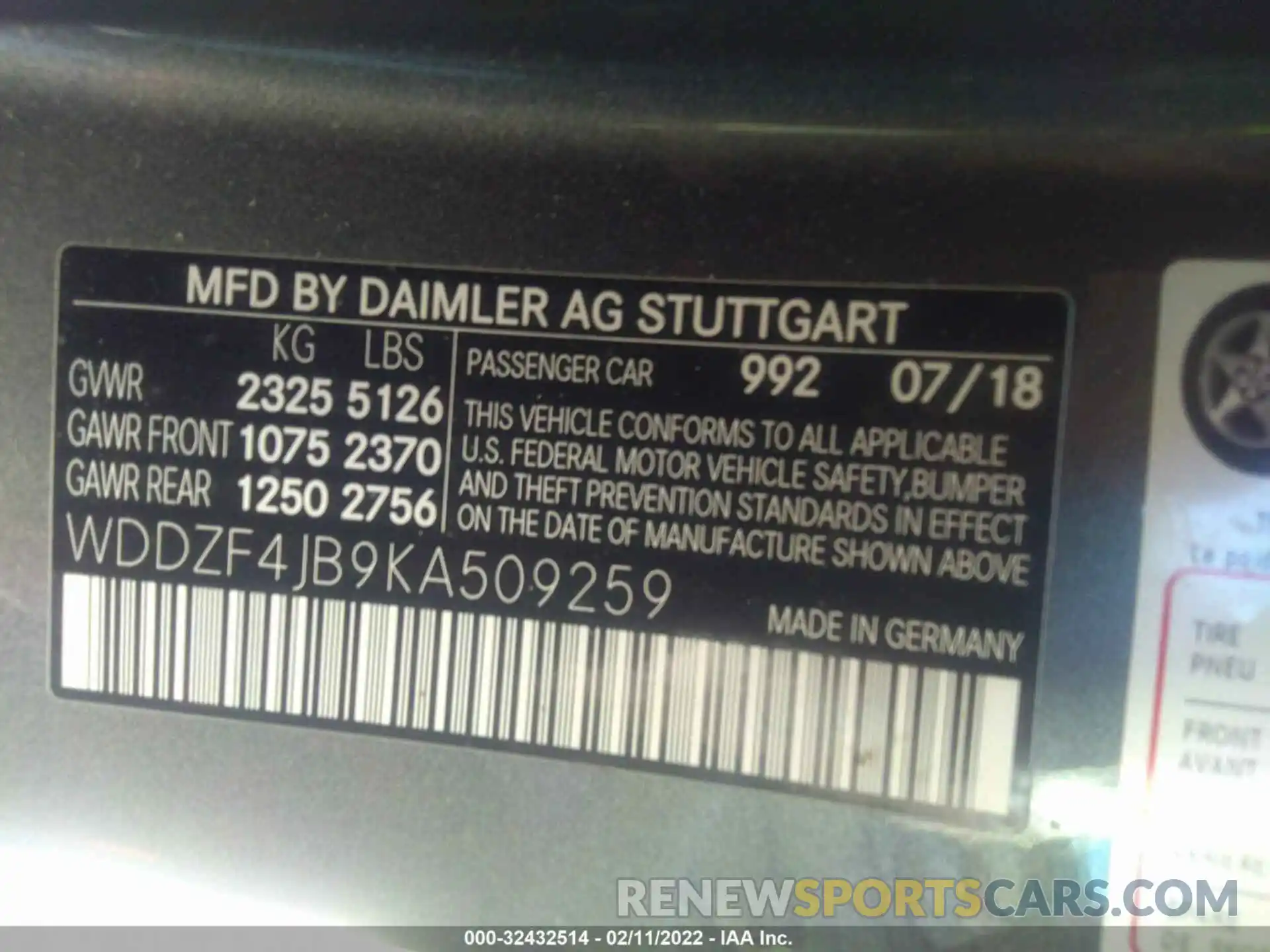 9 Photograph of a damaged car WDDZF4JB9KA509259 MERCEDES-BENZ E-CLASS 2019