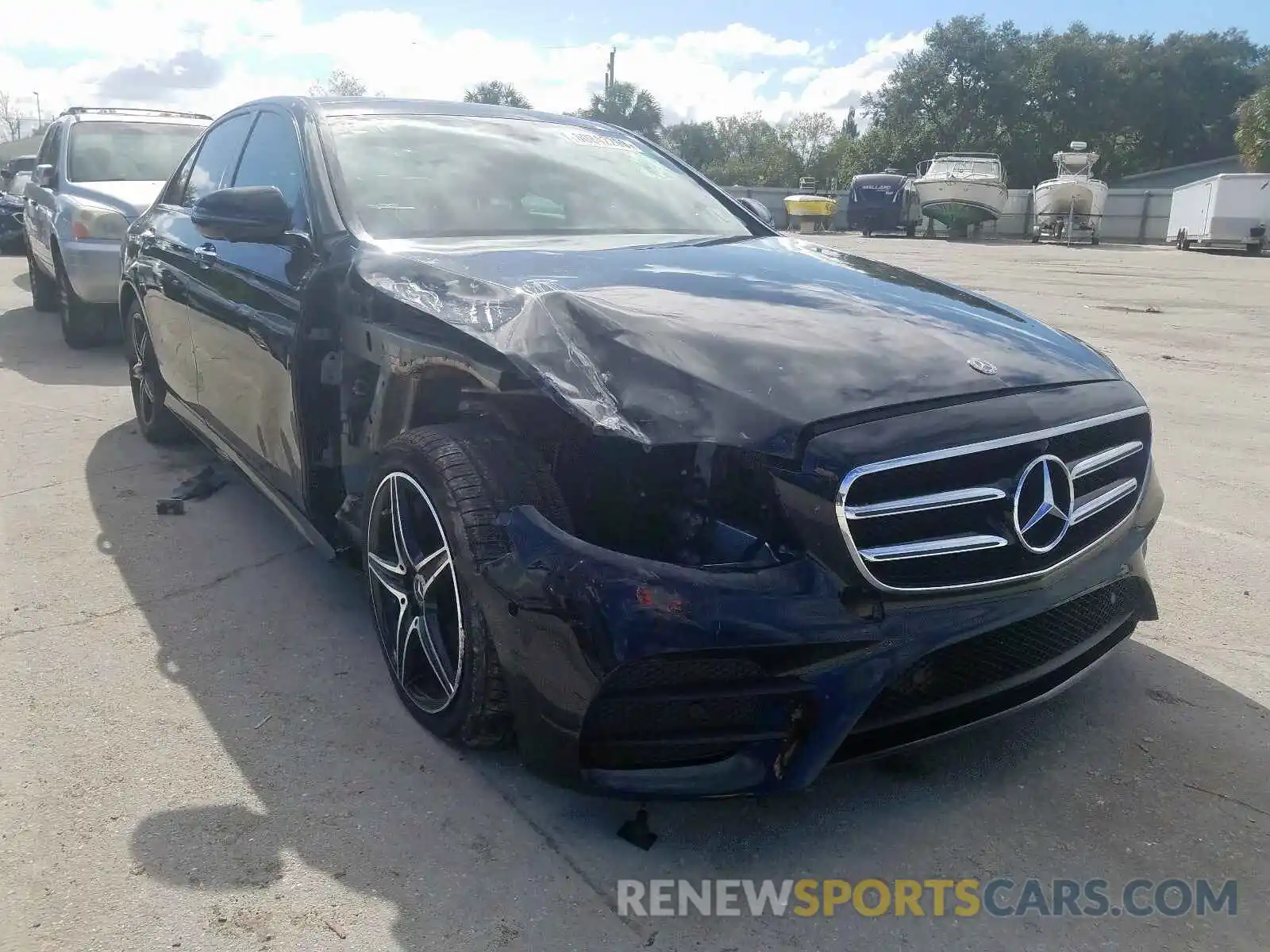 1 Photograph of a damaged car WDDZF4JB9KA517507 MERCEDES-BENZ E CLASS 2019