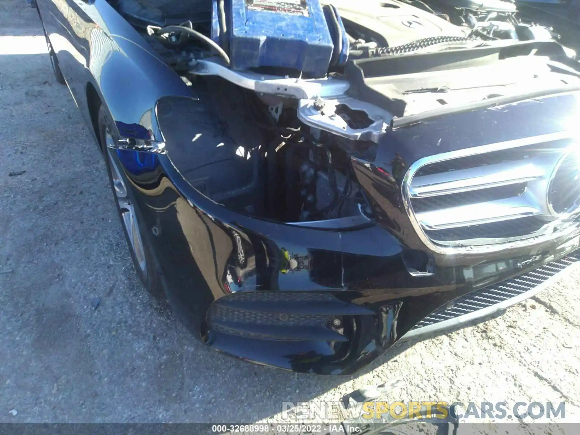 6 Photograph of a damaged car WDDZF4JB9KA543959 MERCEDES-BENZ E-CLASS 2019