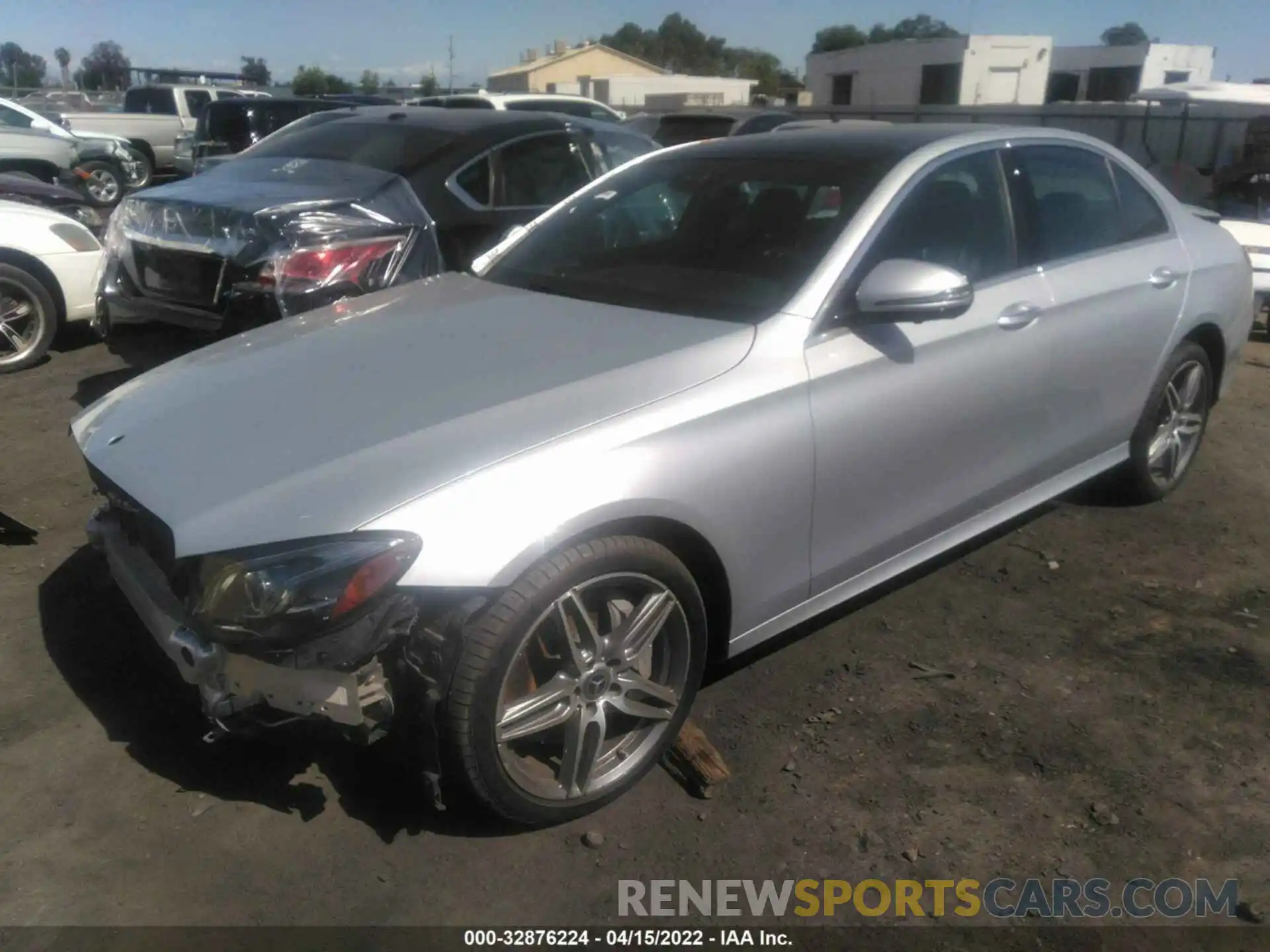 2 Photograph of a damaged car WDDZF4JB9KA574662 MERCEDES-BENZ E-CLASS 2019