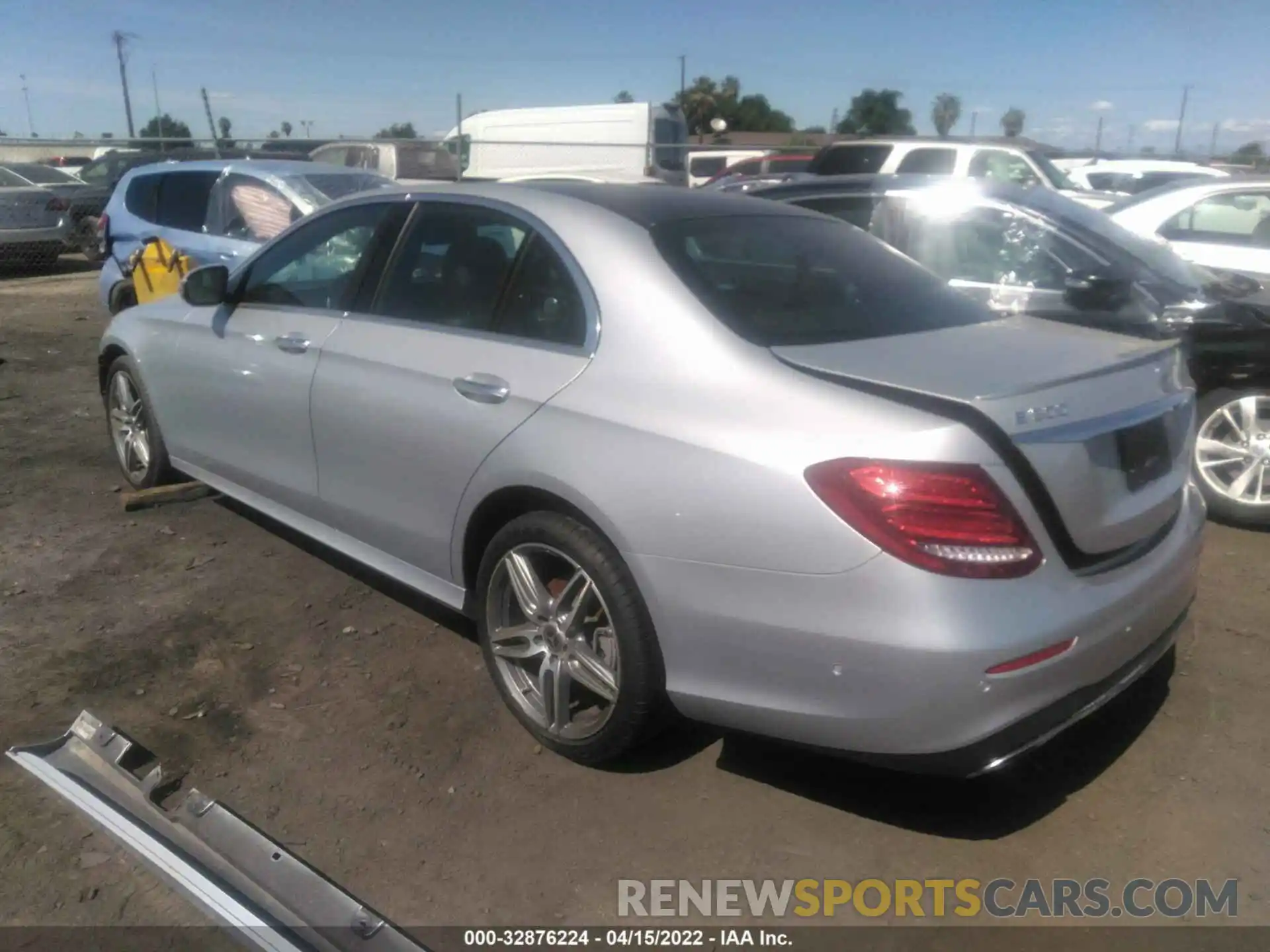 3 Photograph of a damaged car WDDZF4JB9KA574662 MERCEDES-BENZ E-CLASS 2019