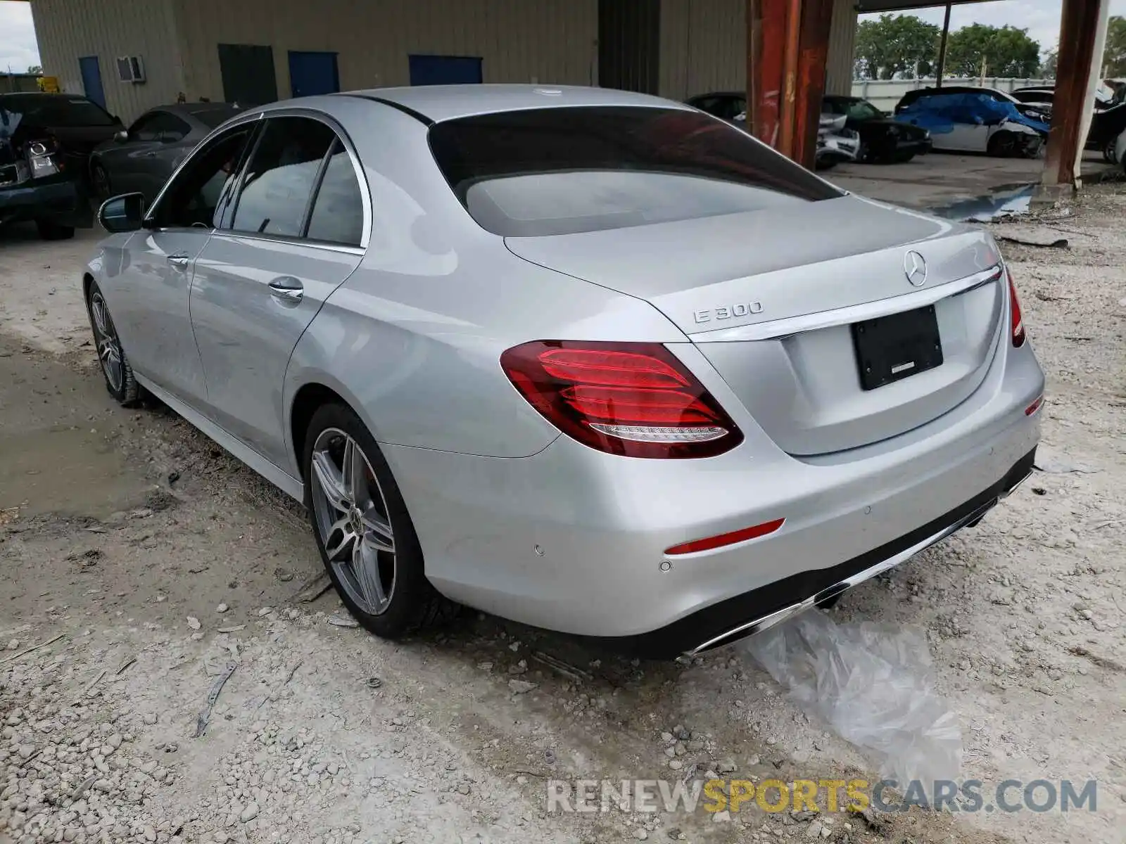 3 Photograph of a damaged car WDDZF4JB9KA617915 MERCEDES-BENZ E-CLASS 2019