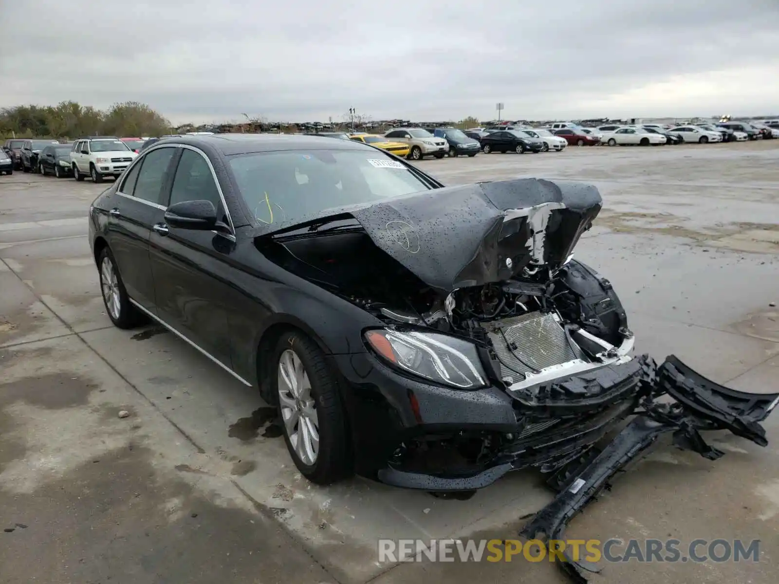 1 Photograph of a damaged car WDDZF4JB9KA628283 MERCEDES-BENZ E CLASS 2019