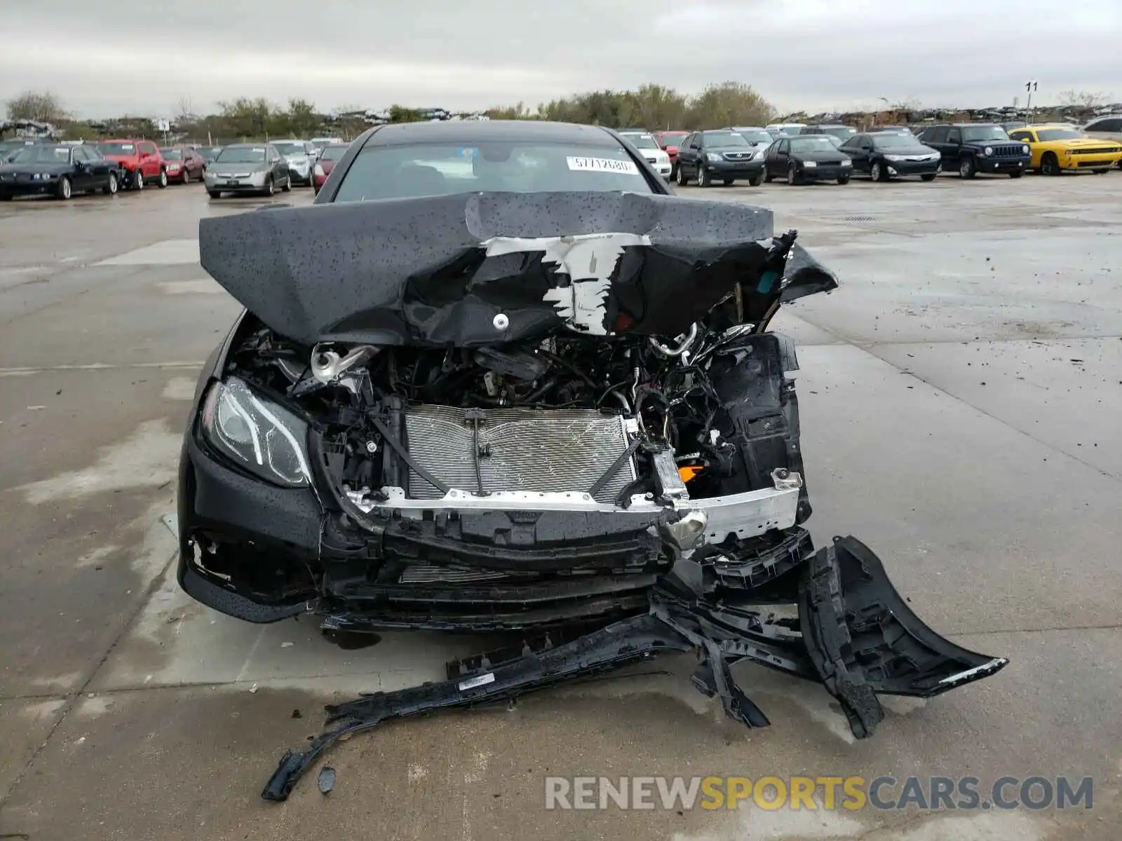 9 Photograph of a damaged car WDDZF4JB9KA628283 MERCEDES-BENZ E CLASS 2019