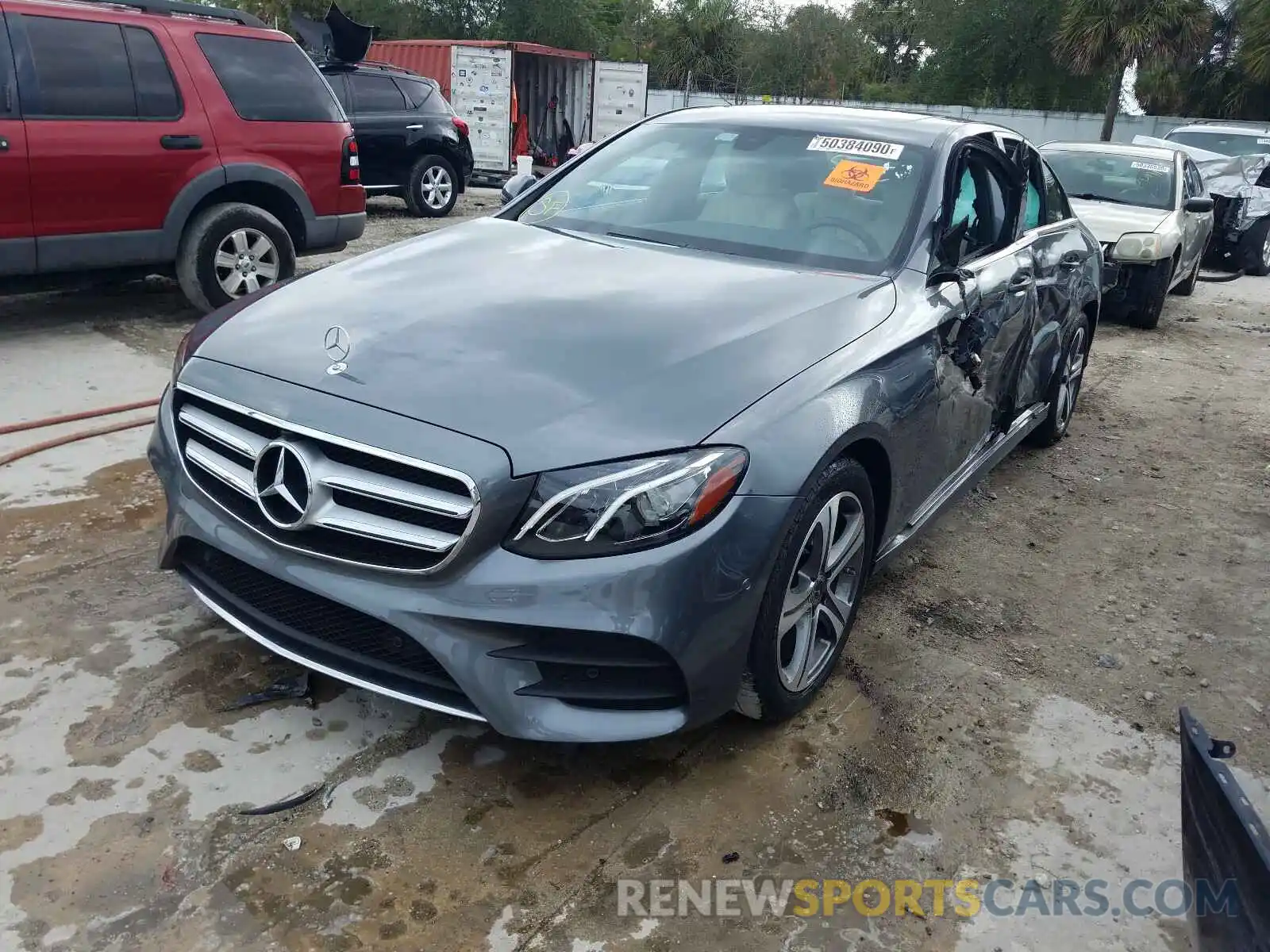 2 Photograph of a damaged car WDDZF4JB9KA639641 MERCEDES-BENZ E CLASS 2019