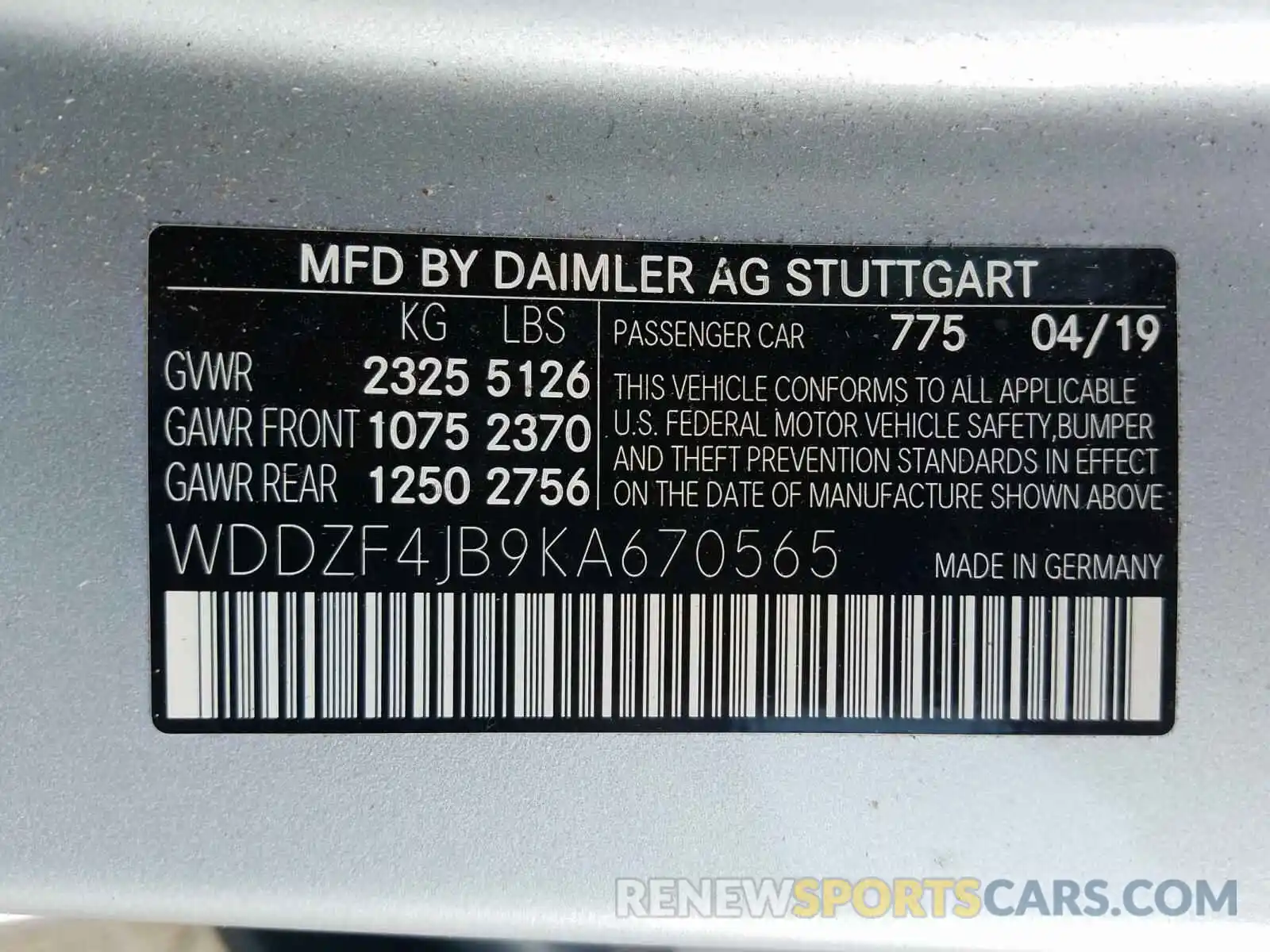 10 Photograph of a damaged car WDDZF4JB9KA670565 MERCEDES-BENZ E CLASS 2019