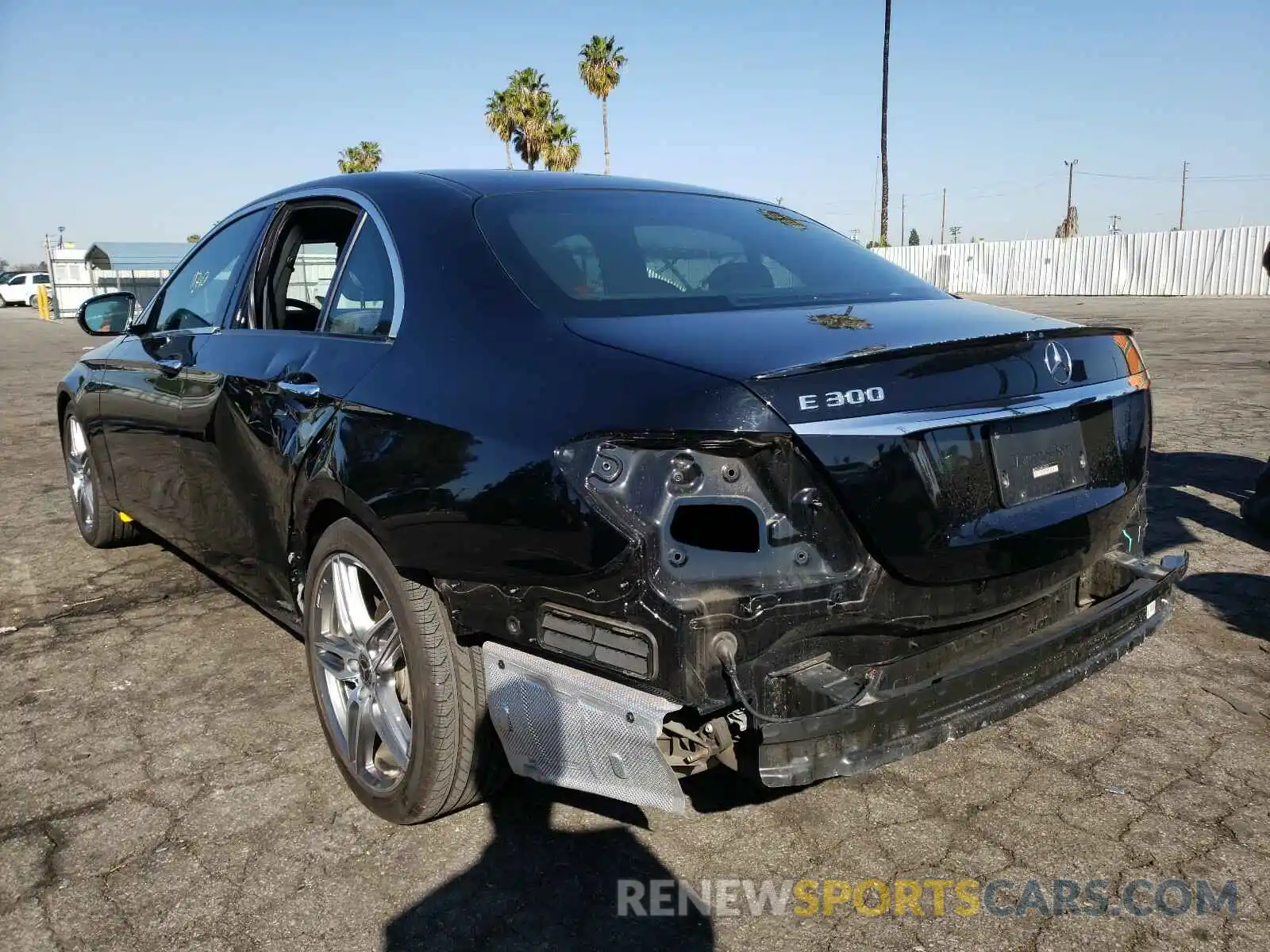 3 Photograph of a damaged car WDDZF4JBXKA503289 MERCEDES-BENZ E CLASS 2019