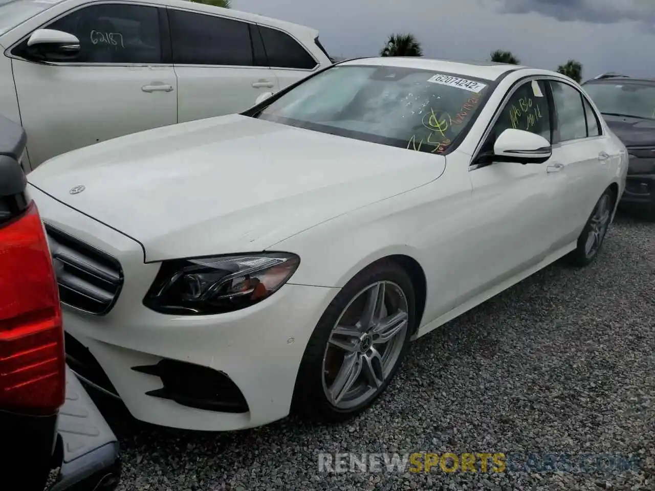 2 Photograph of a damaged car WDDZF4JBXKA523087 MERCEDES-BENZ E-CLASS 2019