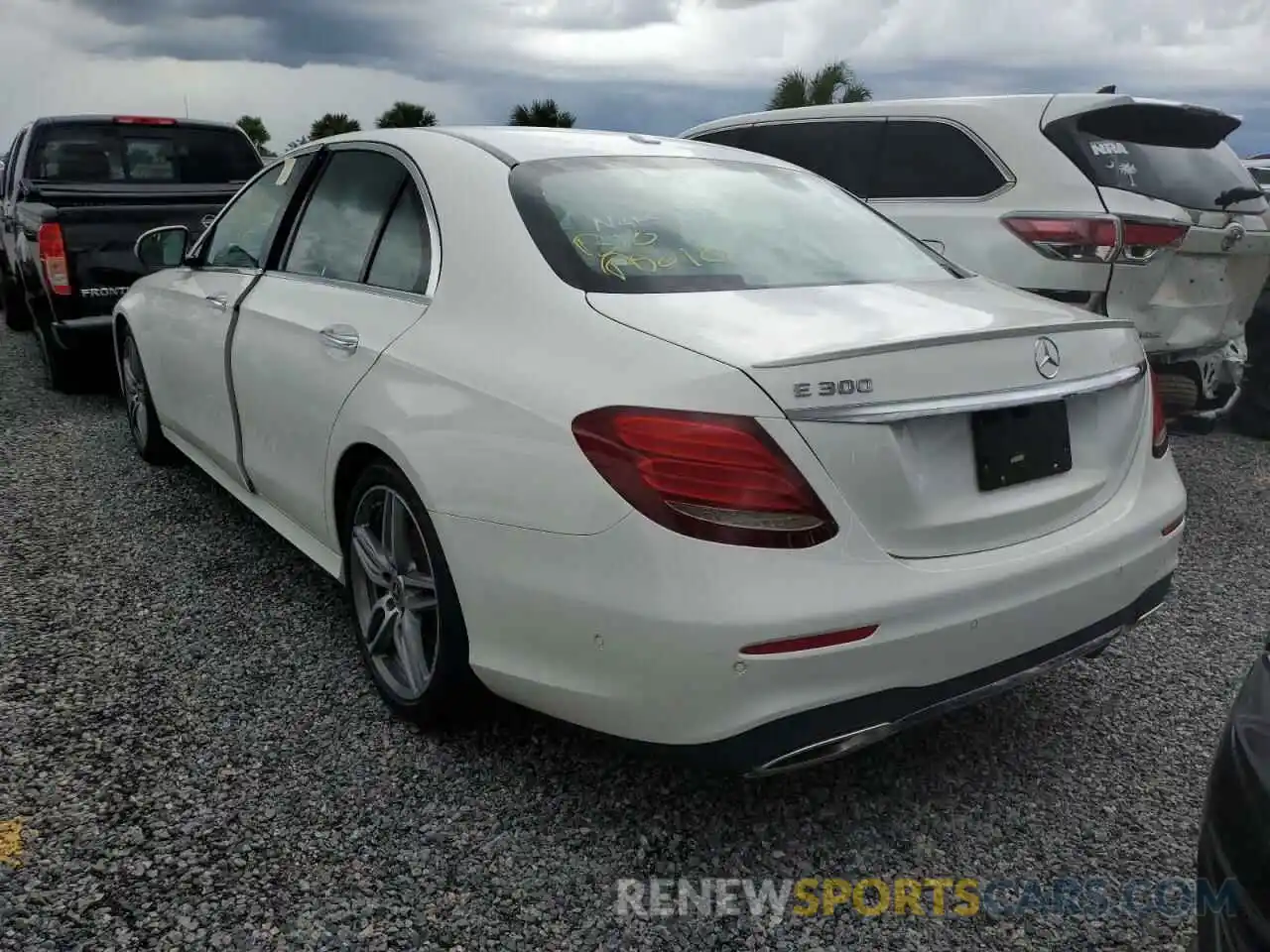 3 Photograph of a damaged car WDDZF4JBXKA523087 MERCEDES-BENZ E-CLASS 2019