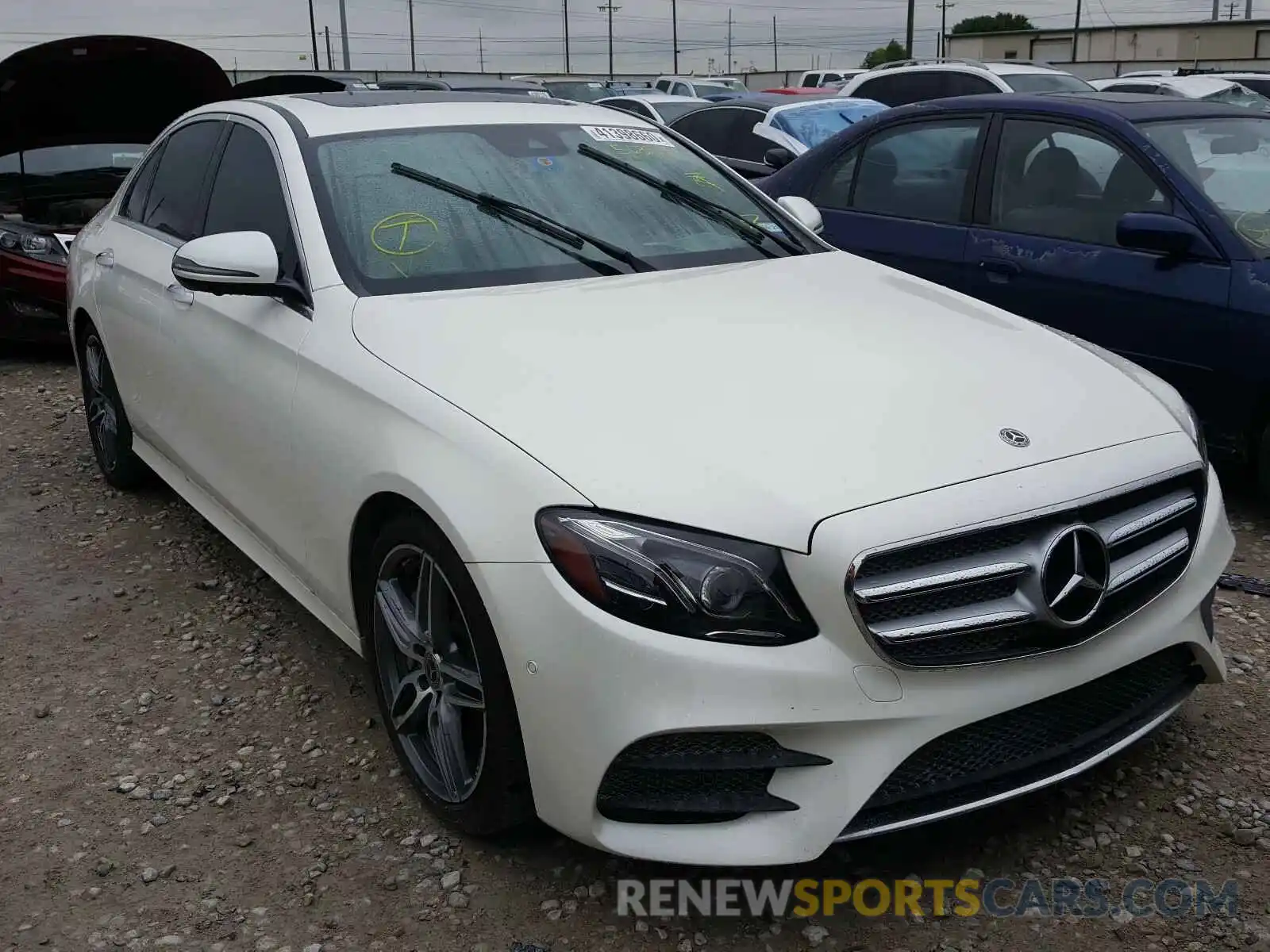 1 Photograph of a damaged car WDDZF4JBXKA563539 MERCEDES-BENZ E CLASS 2019