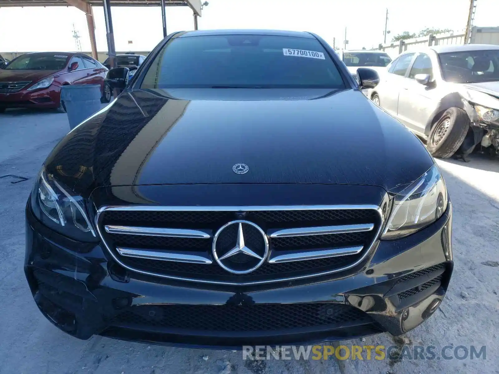 9 Photograph of a damaged car WDDZF4JBXKA601934 MERCEDES-BENZ E CLASS 2019