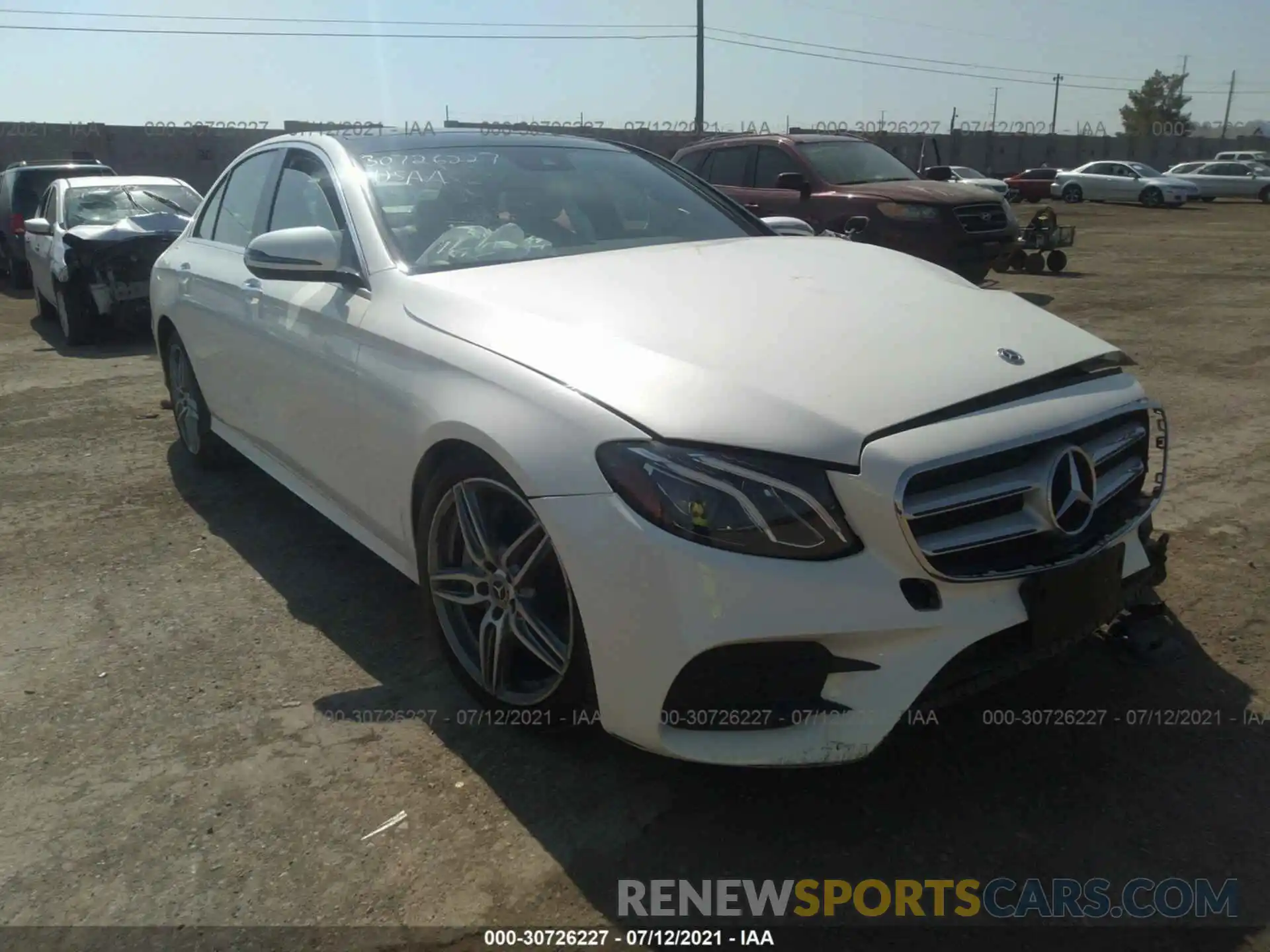 1 Photograph of a damaged car WDDZF4JBXKA602839 MERCEDES-BENZ E-CLASS 2019