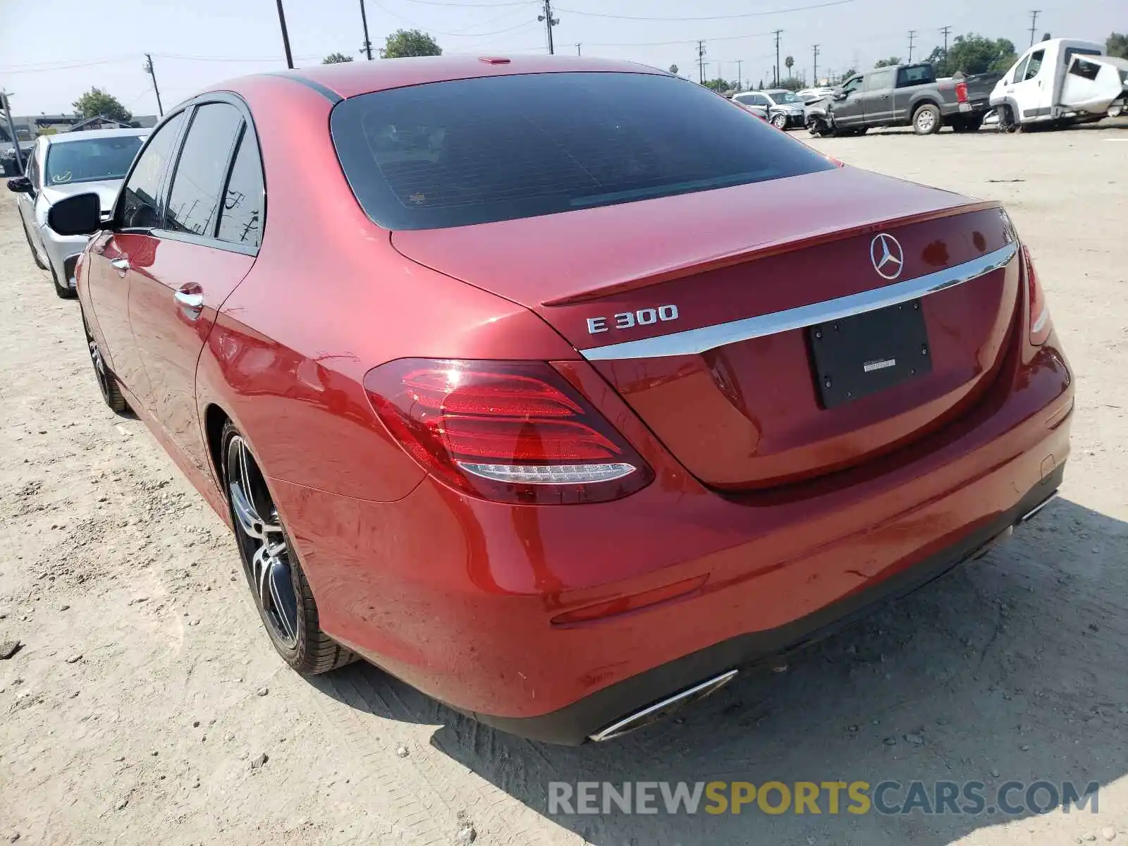 3 Photograph of a damaged car WDDZF4JBXKA623304 MERCEDES-BENZ E-CLASS 2019