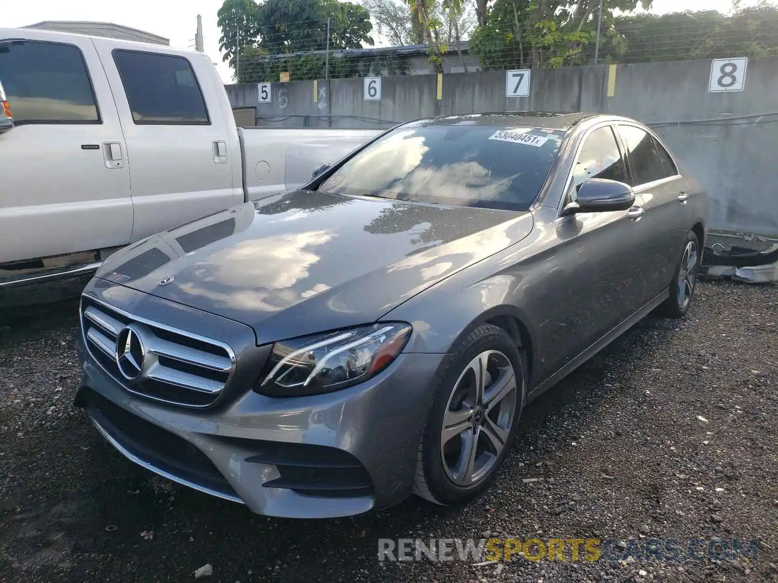 2 Photograph of a damaged car WDDZF4JBXKA635680 MERCEDES-BENZ E-CLASS 2019