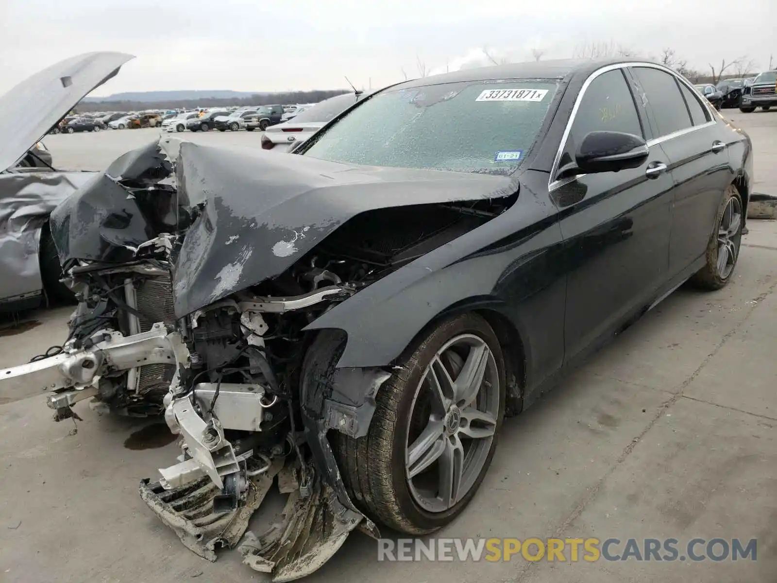 2 Photograph of a damaged car WDDZF4JBXKA648011 MERCEDES-BENZ E CLASS 2019