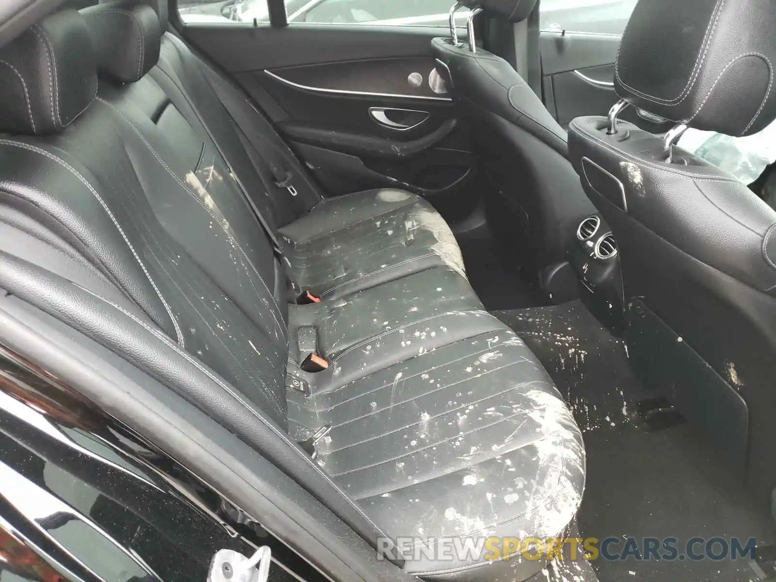 6 Photograph of a damaged car WDDZF4JBXKA648011 MERCEDES-BENZ E CLASS 2019