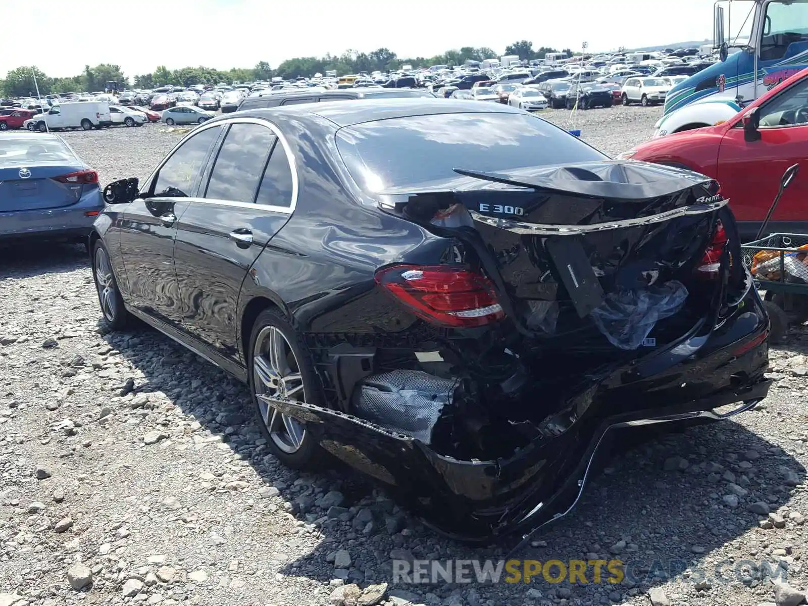 3 Photograph of a damaged car WDDZF4KB0KA500674 MERCEDES-BENZ E CLASS 2019