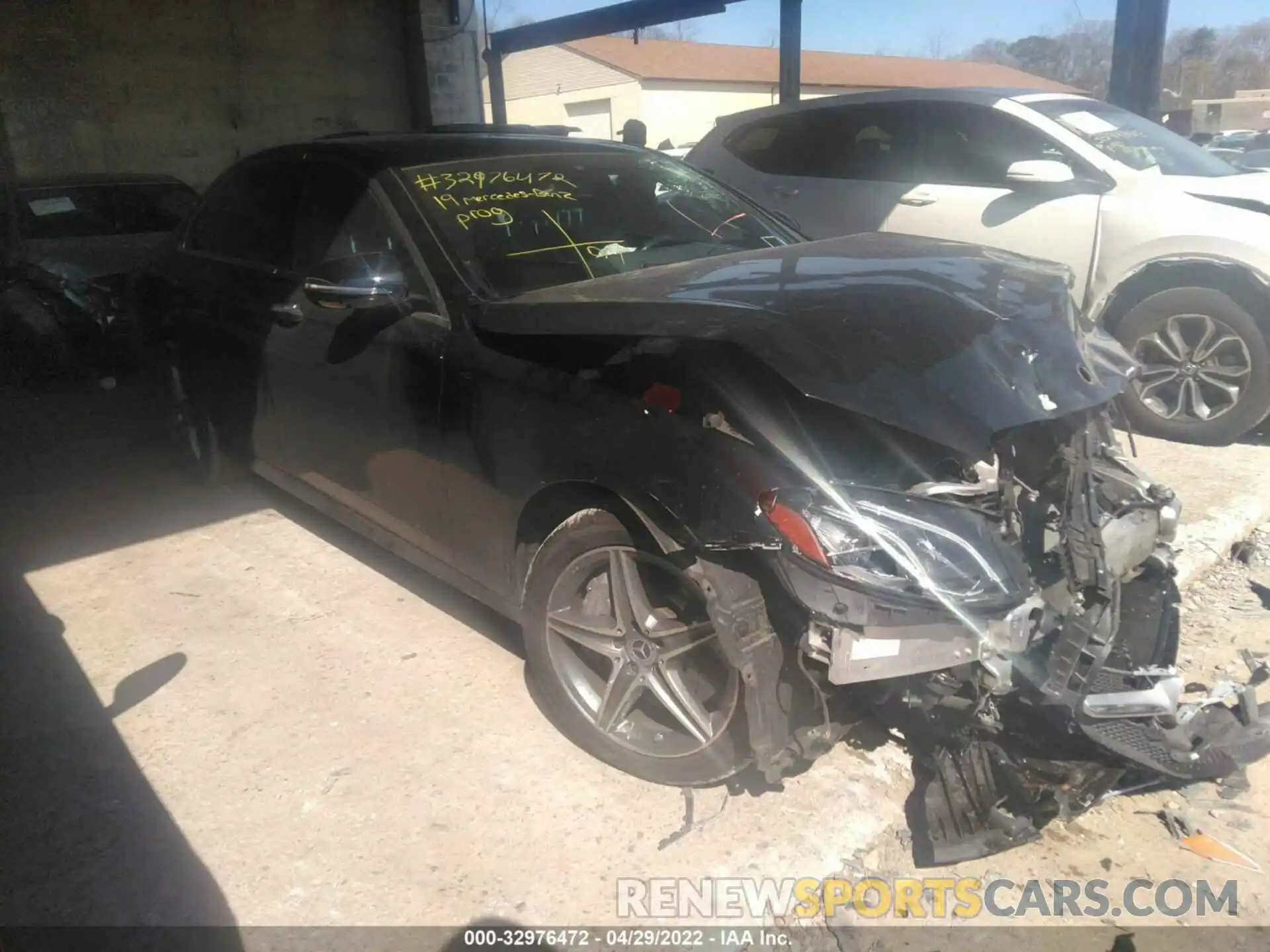 1 Photograph of a damaged car WDDZF4KB0KA522450 MERCEDES-BENZ E-CLASS 2019