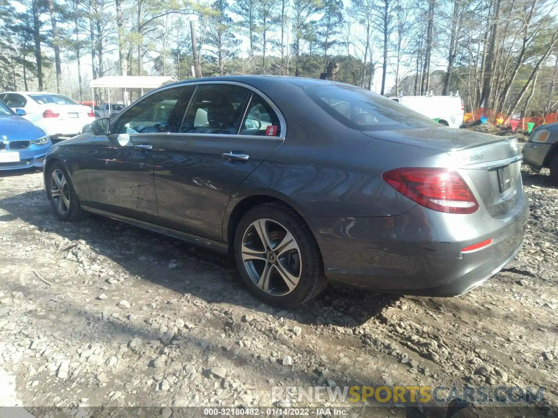 3 Photograph of a damaged car WDDZF4KB0KA658464 MERCEDES-BENZ E-CLASS 2019