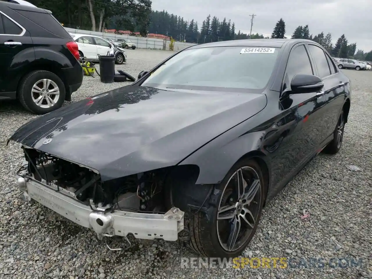 2 Photograph of a damaged car WDDZF4KB1KA489166 MERCEDES-BENZ E-CLASS 2019